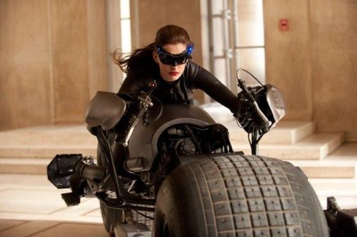 The Dark Knight Rises Anne Hathaway comme catwoman