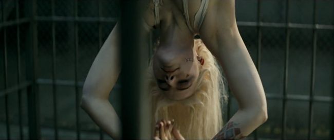 Margot Robbie comme Harley Quinn dans le suicide squad remorque par DC Comics Warner Bros.